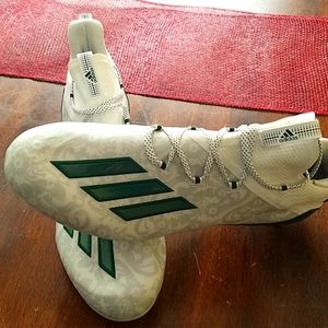NWOT size 16 mens Adidas football cleats